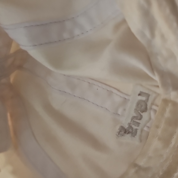 Used levis - Picture 3 of 3